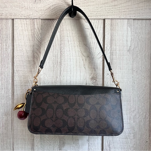 Coach Morgan Shoulder Bag In Colorblock Signature Canvas With Rivets - Picture 3 of 9